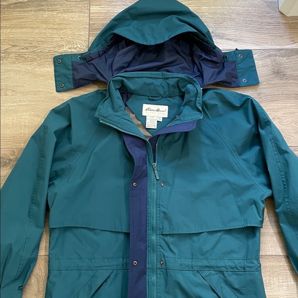 Eddie Bauer Jacket Womens Large Hooded Green Rain Hiking Camping Utility Coat - Picture 2 of 12